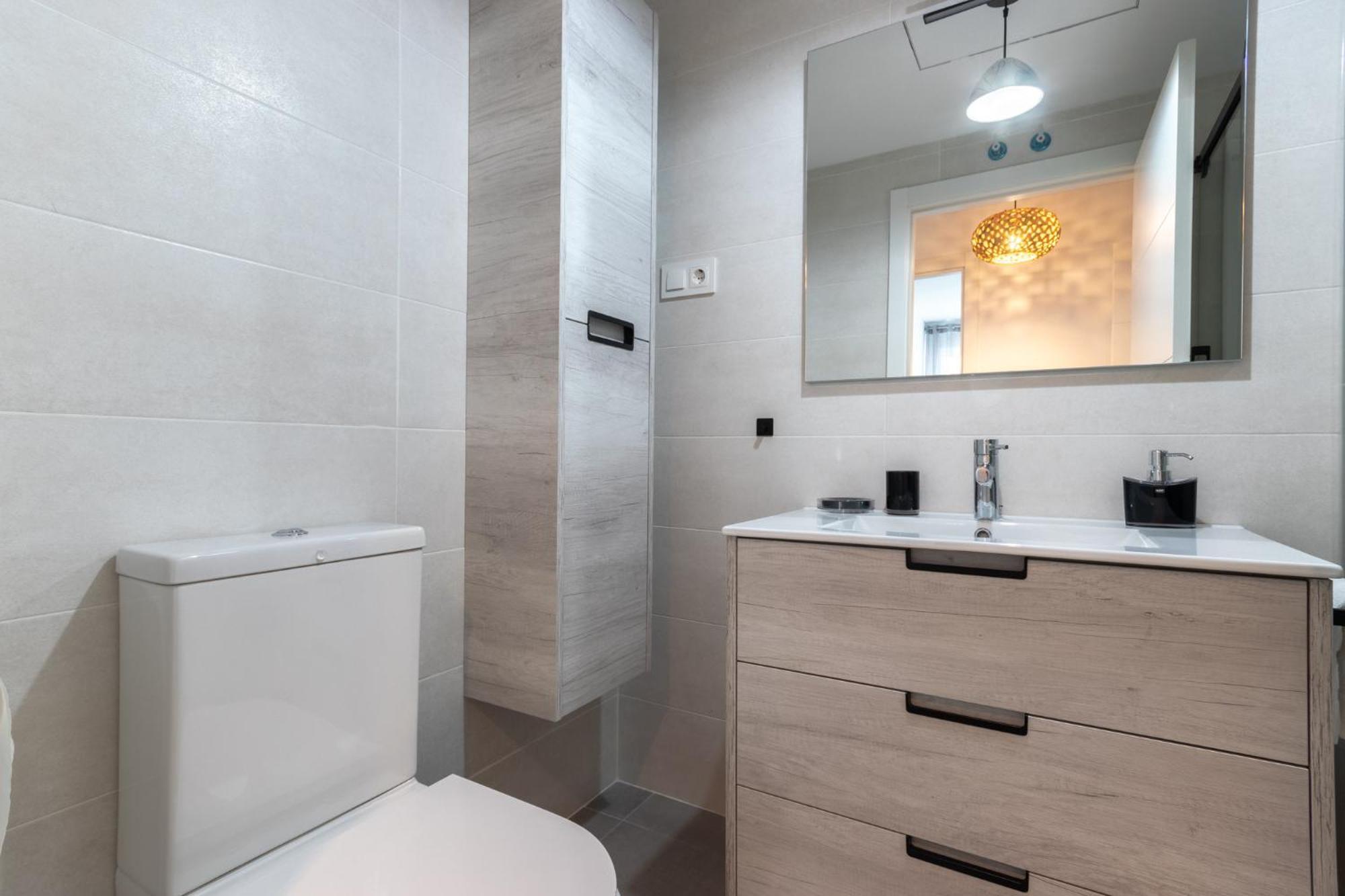 Xirimiri Apartment By People Rentals Bilbao Ngoại thất bức ảnh