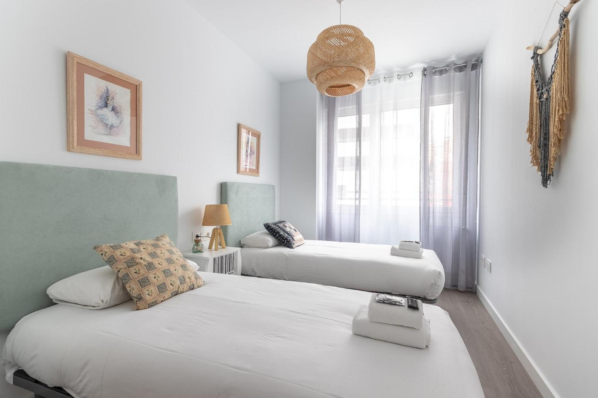 Xirimiri Apartment By People Rentals Bilbao Ngoại thất bức ảnh