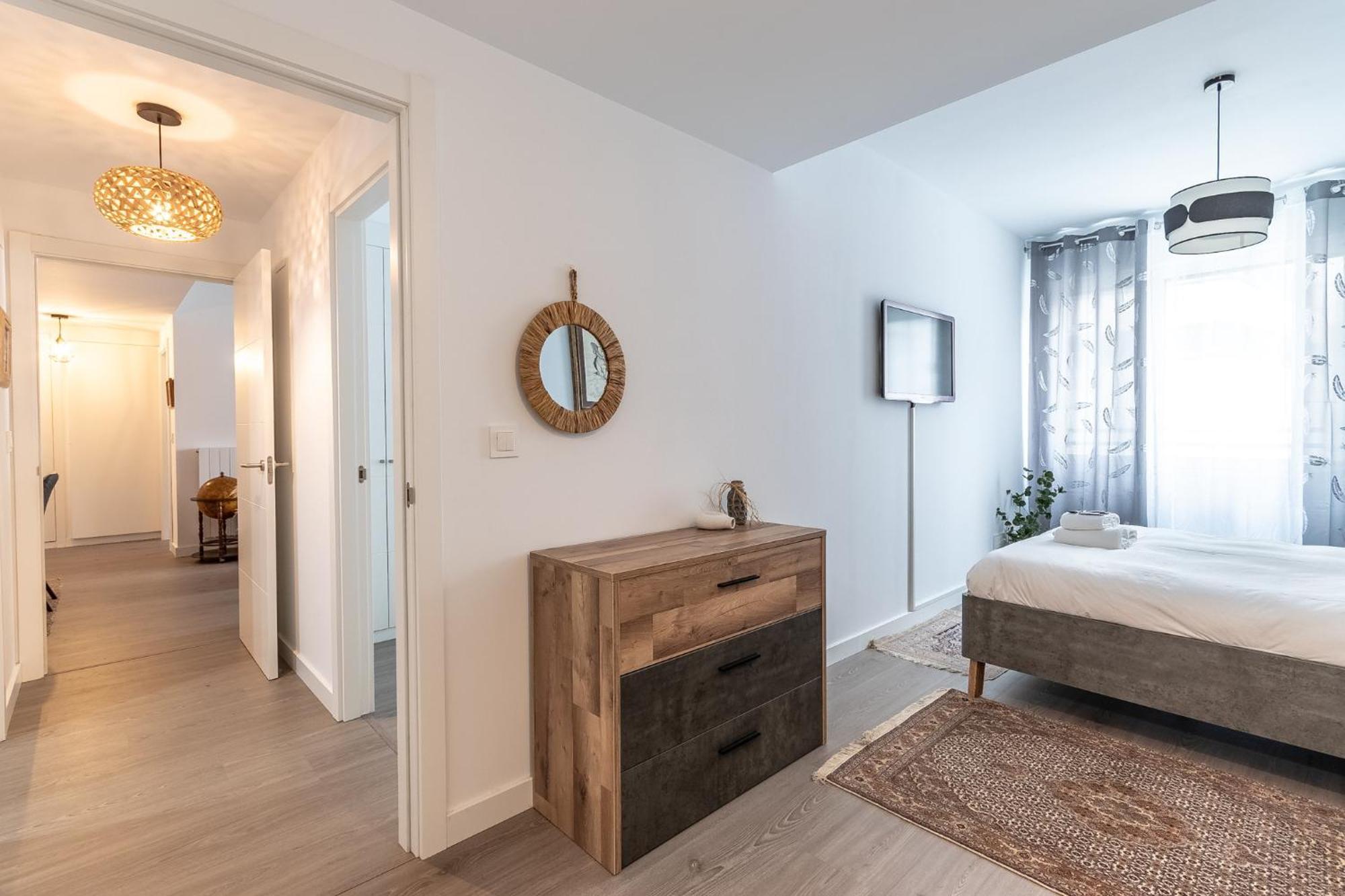 Xirimiri Apartment By People Rentals Bilbao Ngoại thất bức ảnh