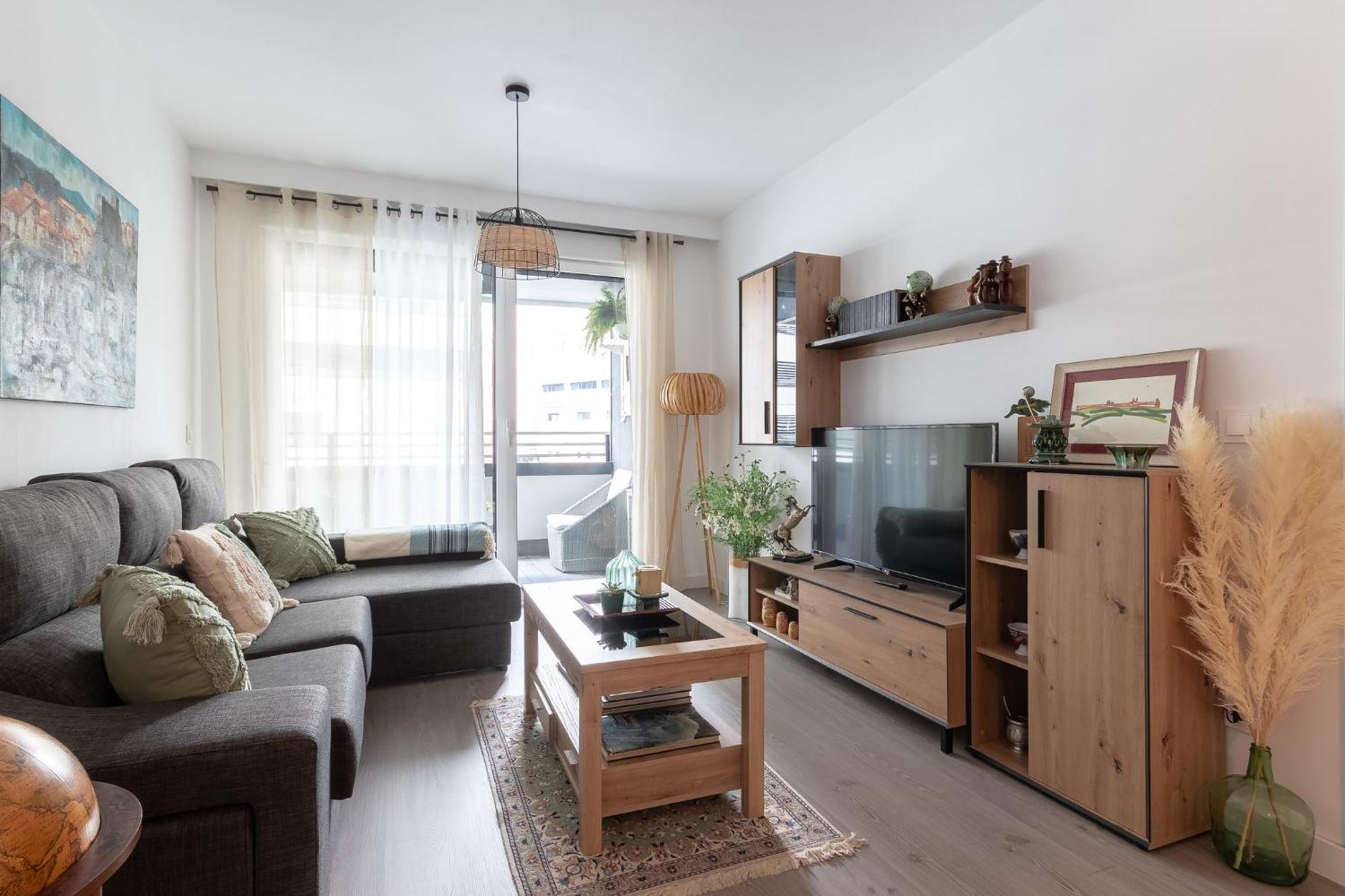 Xirimiri Apartment By People Rentals Bilbao Ngoại thất bức ảnh